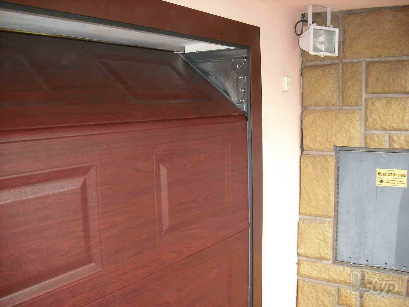Sekční garážová vrata TRIDO Evo - VFtyp